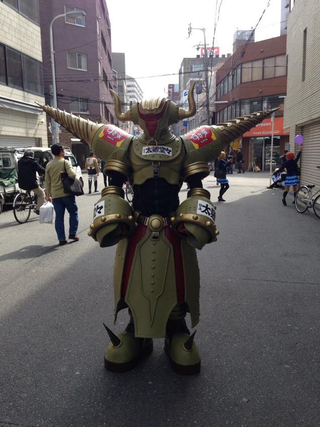 Illustration for article titled Cosplay Overruns the Streets of Osaka